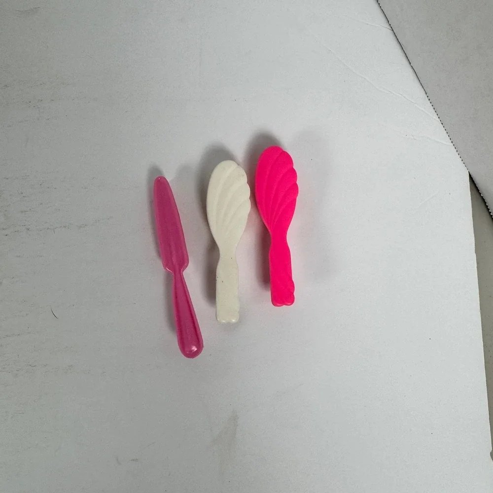 Vintage Mattel Barbie Accessory Lot Dr Barbie Clipboard‎ Notebook Brushes Bucket